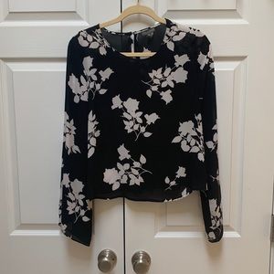 Vince Camuto top
